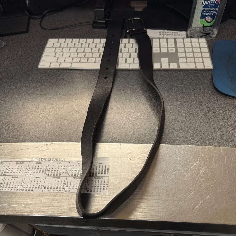 Leather Island Belt Mens 36 Black Excellent Genuine Leather Distressed Buckle